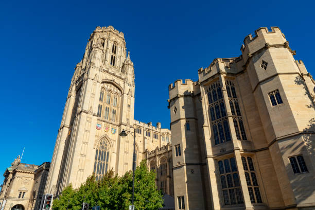 Bristol University Fully-funded Think Big Undergraduate Scholarship Award