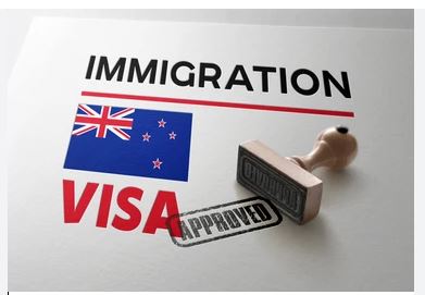 Live, work and study in New Zealand with the Skilled Migrant Category Resident Visa.